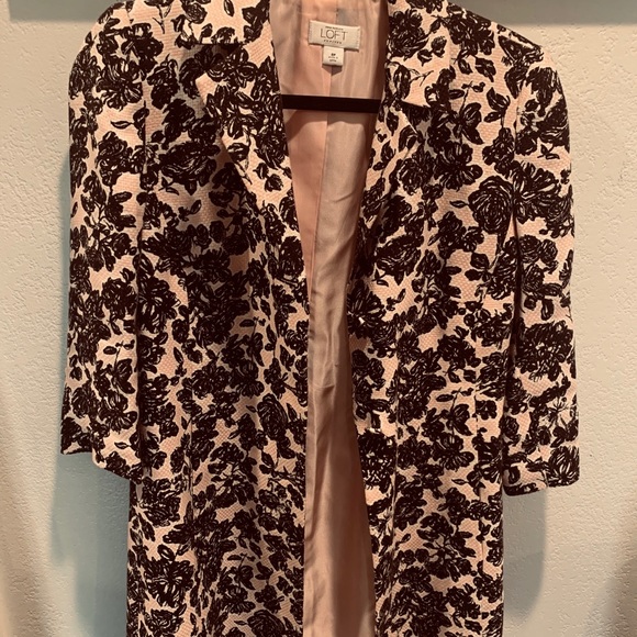 Ann Taylor LOFT Pink floral jacket - Picture 1 of 6